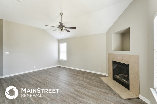 Building Photo - 8514 Whitebrush