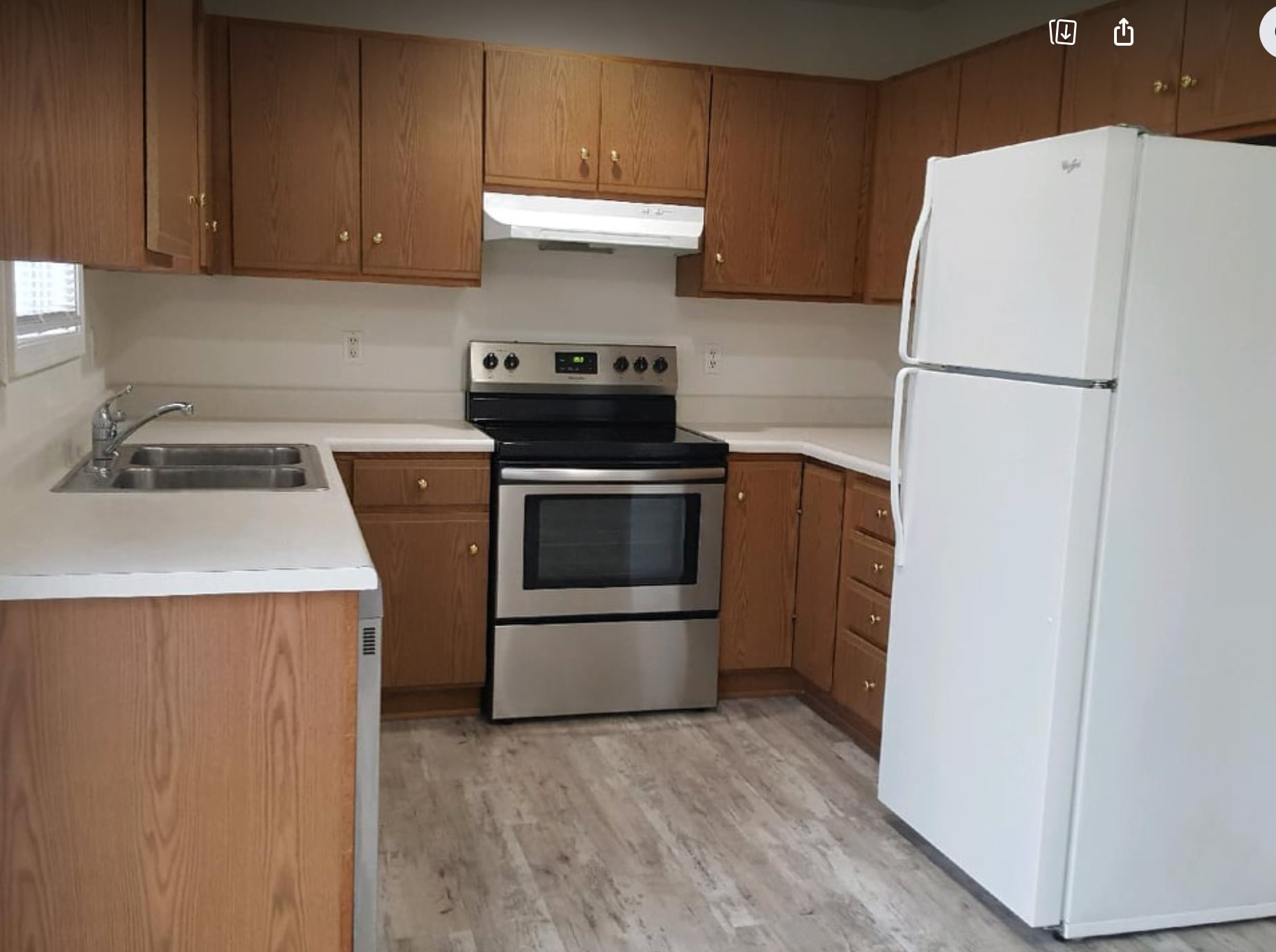 Building Photo - 56 Sunset Rd N