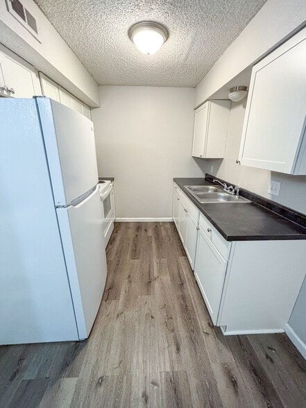 Interior Photo - Harrison Street Apartments