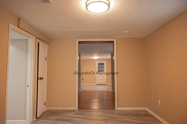 Building Photo - 3 BR Single Family Home In Country Setting