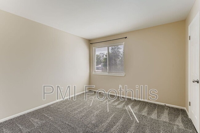 Building Photo - 7971 Chase Cir