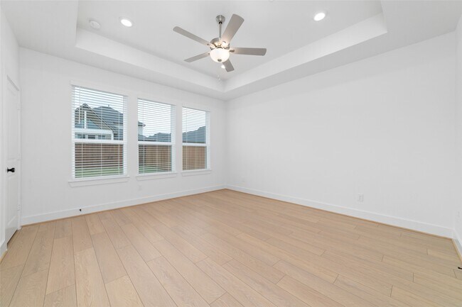 Building Photo - 5177 Enchanted Pne Ct