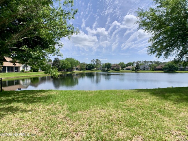 Building Photo - 1213 Harbour Town Dr