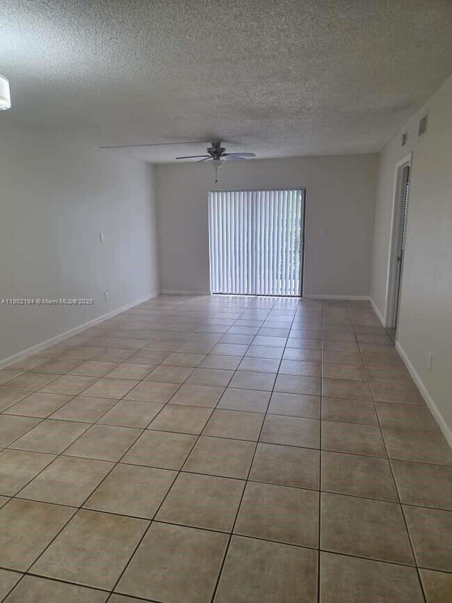 Building Photo - 7406 Woodmont Terrace