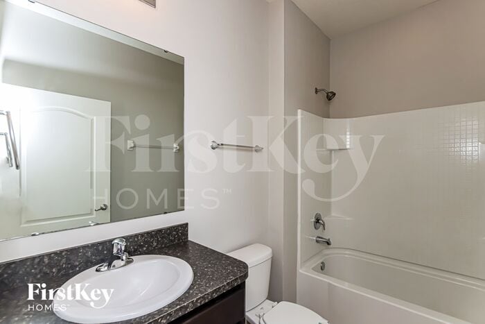 Building Photo - 740 Remington Green Dr SE