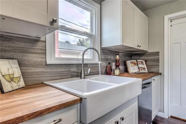 Building Photo - 2 bedroom in Seattle WA 98133