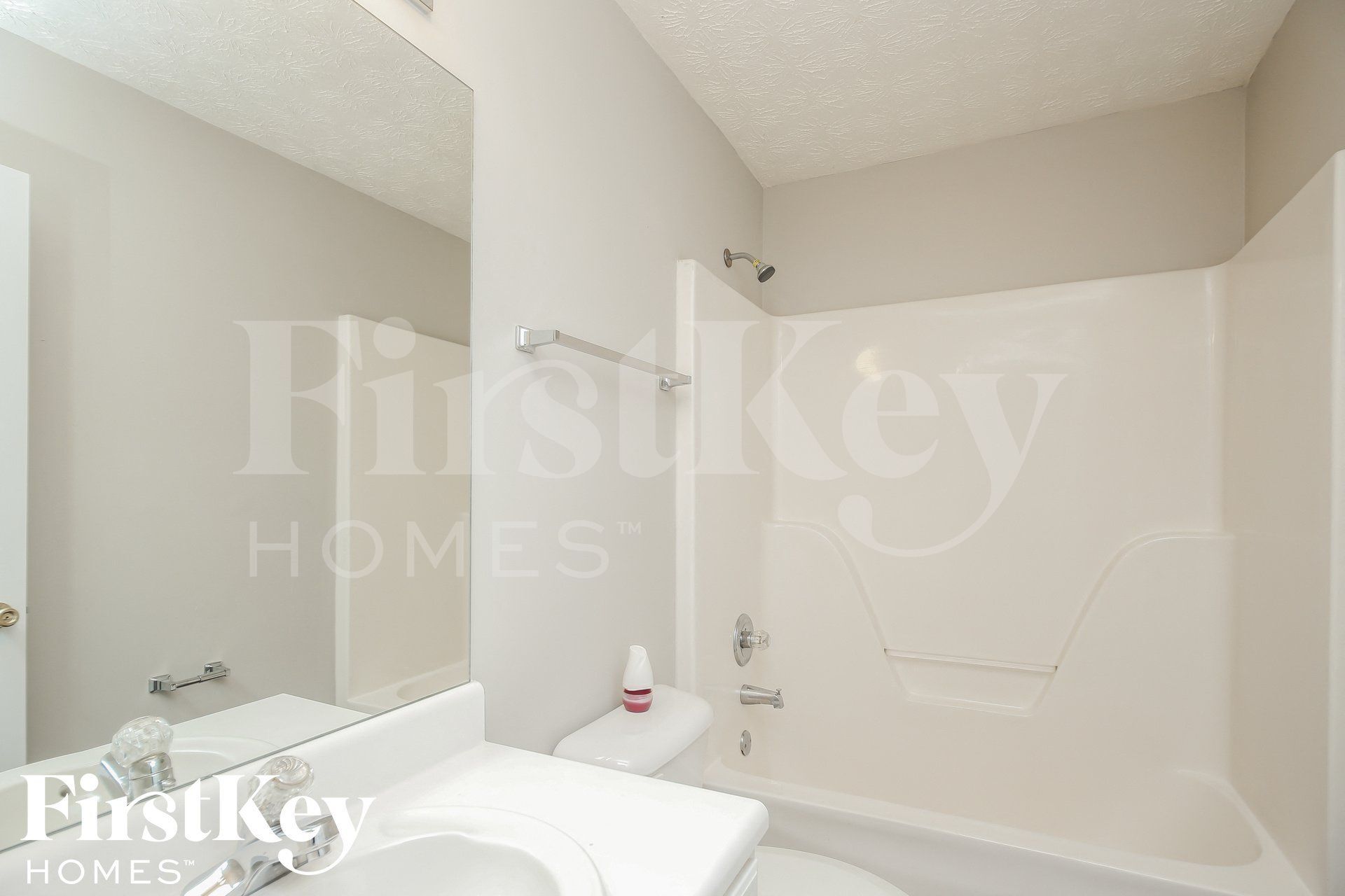 Building Photo - 90 Avonlea Dr