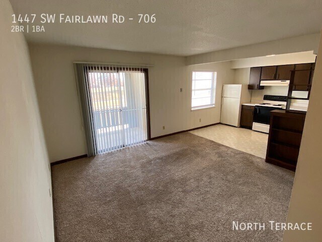 Building Photo - 1447 SW Fairlawn Rd