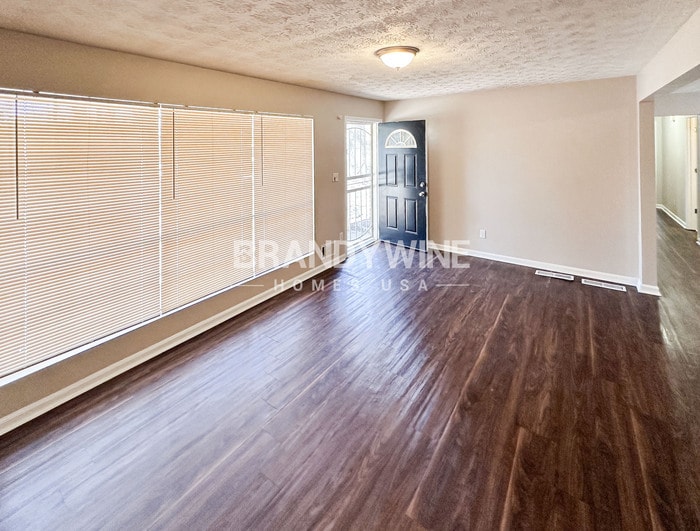 Building Photo - 2164 Camp Ground Rd SW