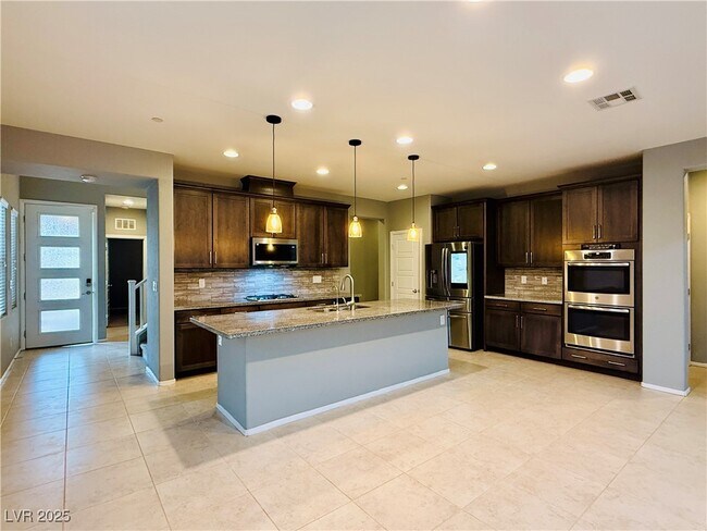 Building Photo - 253 Kindly Way