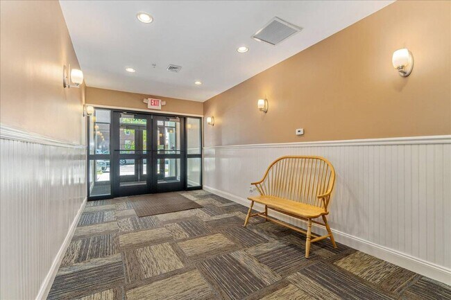 Building Photo - 260 Washington Ave