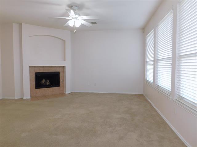 Building Photo - 2701 Clark Dr