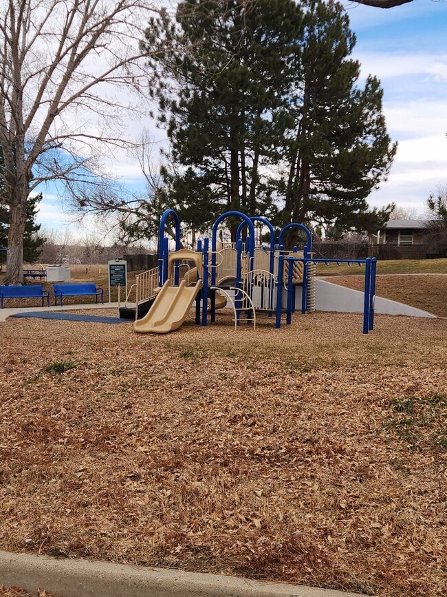 Building Photo - 78th Ave