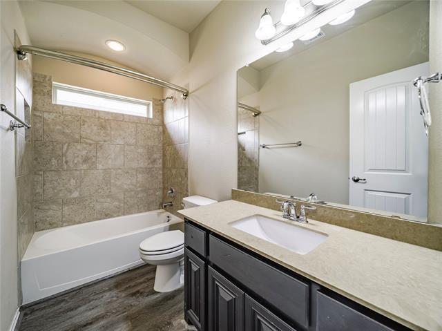 Building Photo - 6607 Eliza Dr