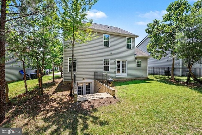 Building Photo - 1024 Cook Dr SE