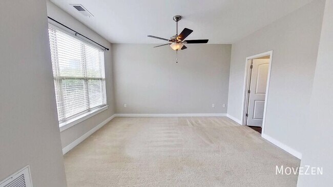 Building Photo - 827 Seigle Point Dr