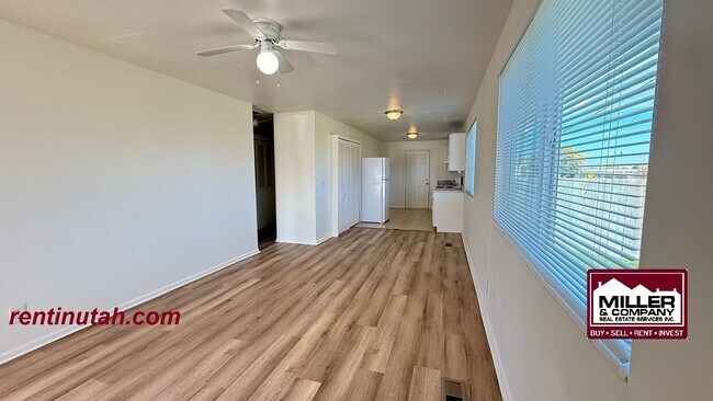 Building Photo - 4812 W Westpoint Dr