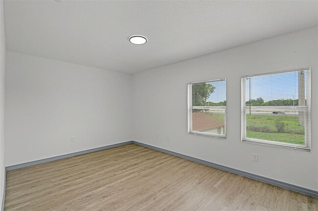 Building Photo - 663 S Econlockhatchee Trail