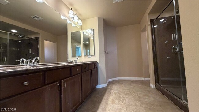 Building Photo - 6451 Parrot Ridge Ct