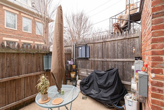 Building Photo - 4450 MacArthur Blvd NW