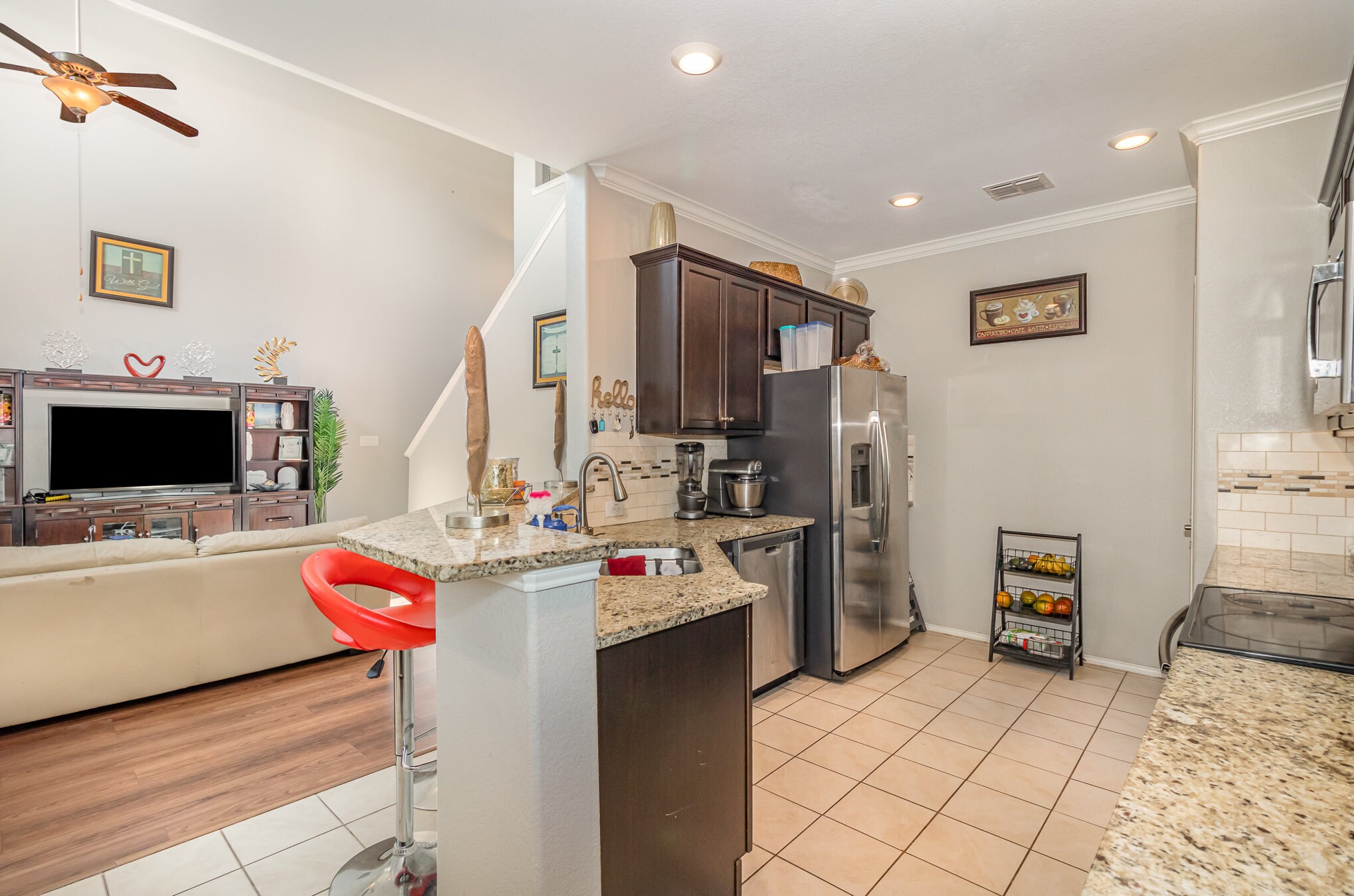 Building Photo - 613 Wounded Knee Dr