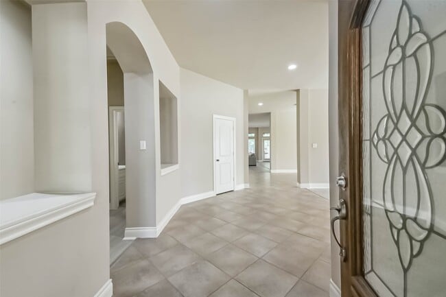 Building Photo - 13010 Gentle Water Dr