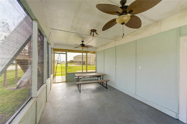Building Photo - 239 Redfish Dr