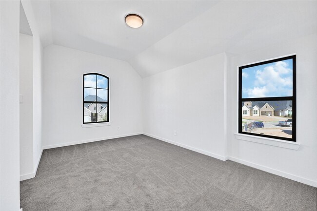 Building Photo - 31003 Vintage Crk Ln