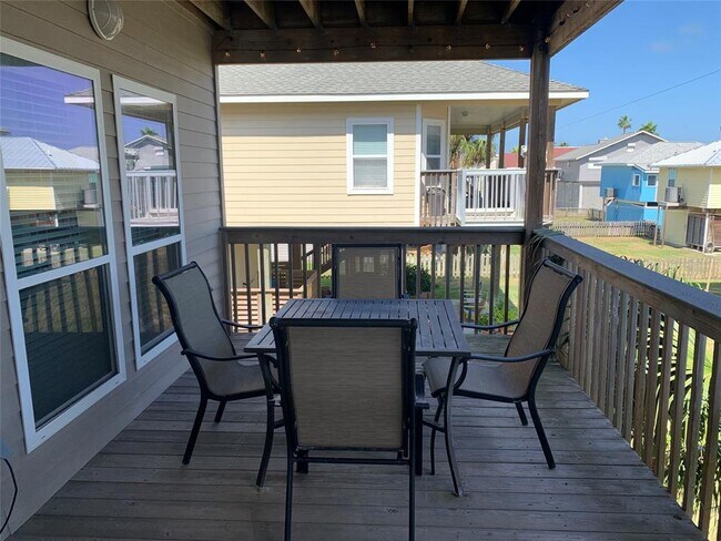 Building Photo - 13807 Mutiny Ln