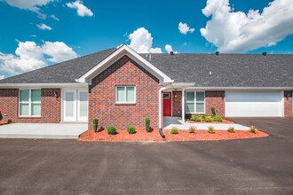 Building Photo - 506 Eagle Pointe Dr