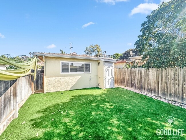 Building Photo - Beautiful 3BD/2BA W/ Updated Kitchen and Backyard in Morena!