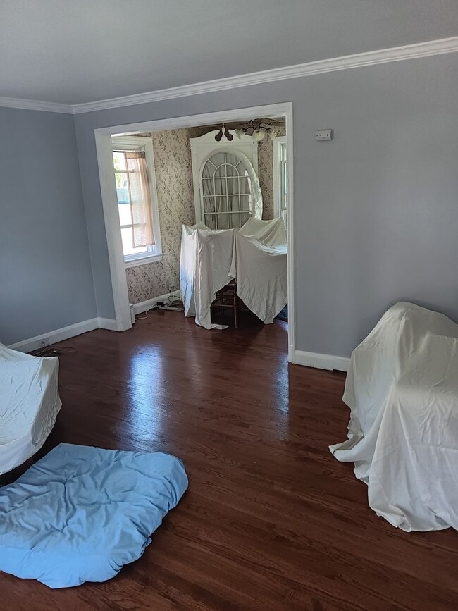 Building Photo - 2 Bedroom, 1 Bath Single Family Home on Cu...
