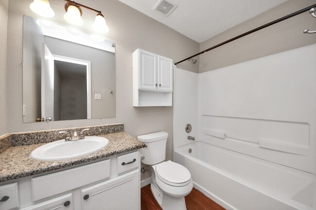 Building Photo - 20641 Patriot Park Ln
