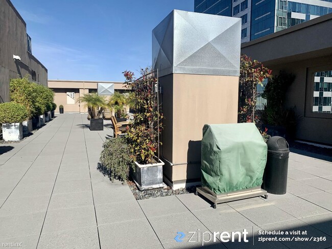 Building Photo - 1 br, 1 bath Condo - 77 Van Ness Ave, San ...