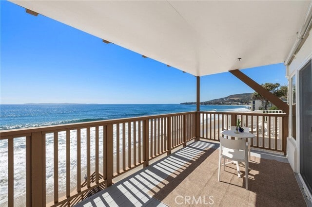 Building Photo - 1045 Gaviota Dr