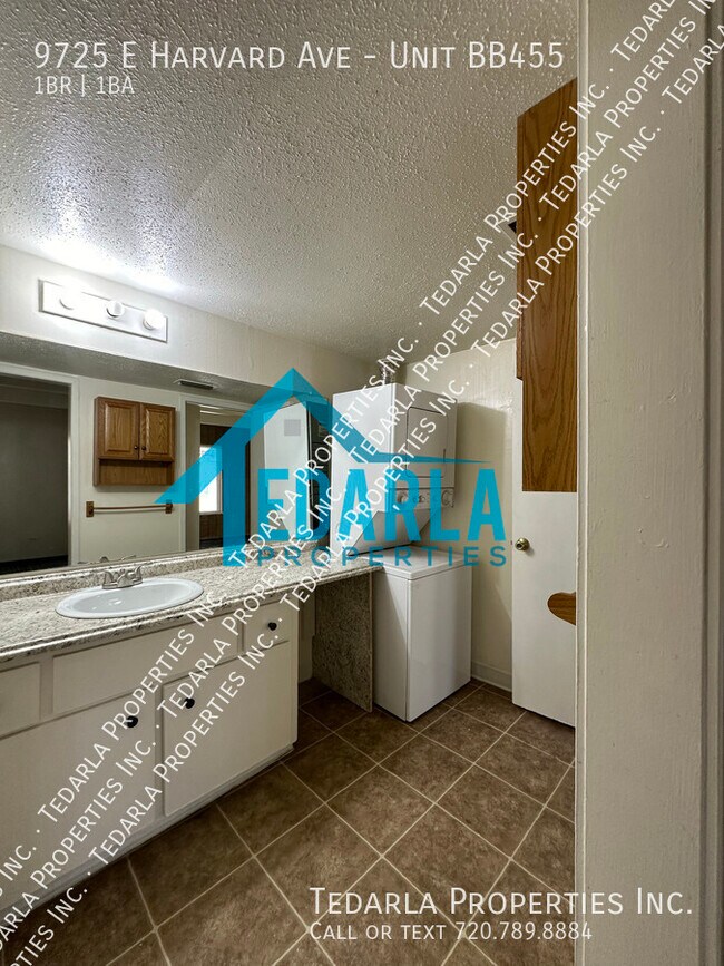 Building Photo - 9725 E Harvard Ave