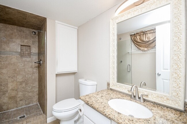 Building Photo - 9809 Richmond Ave.