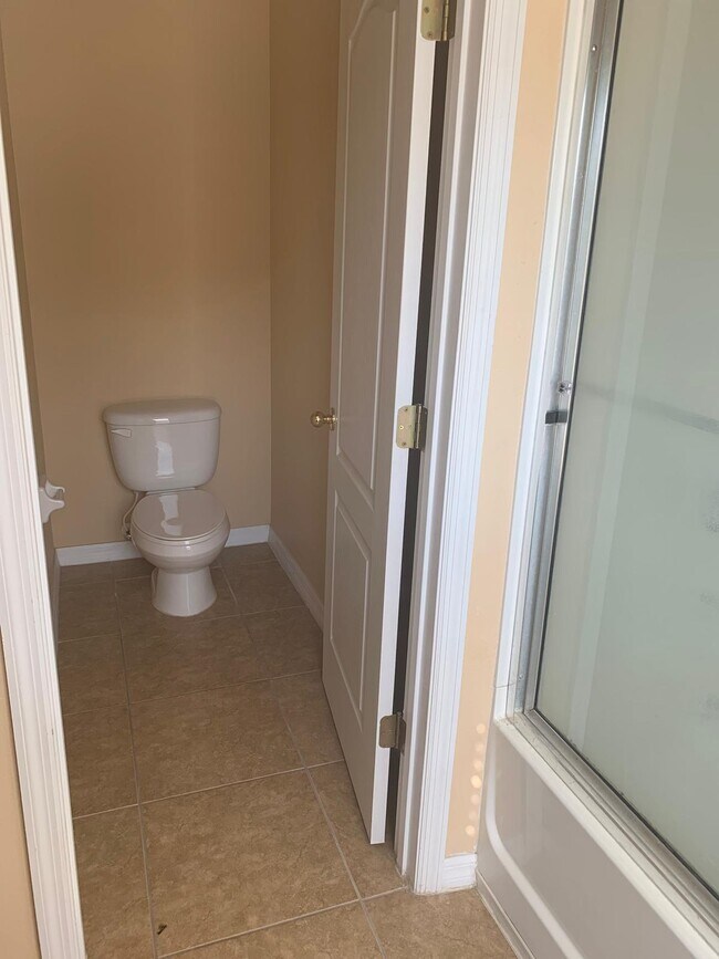 Building Photo - 10783 Gran Paradiso Dr