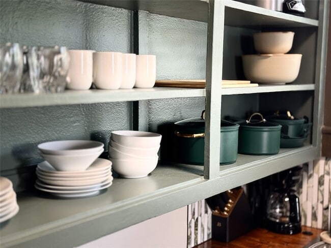 Building Photo - 407 Cordell St