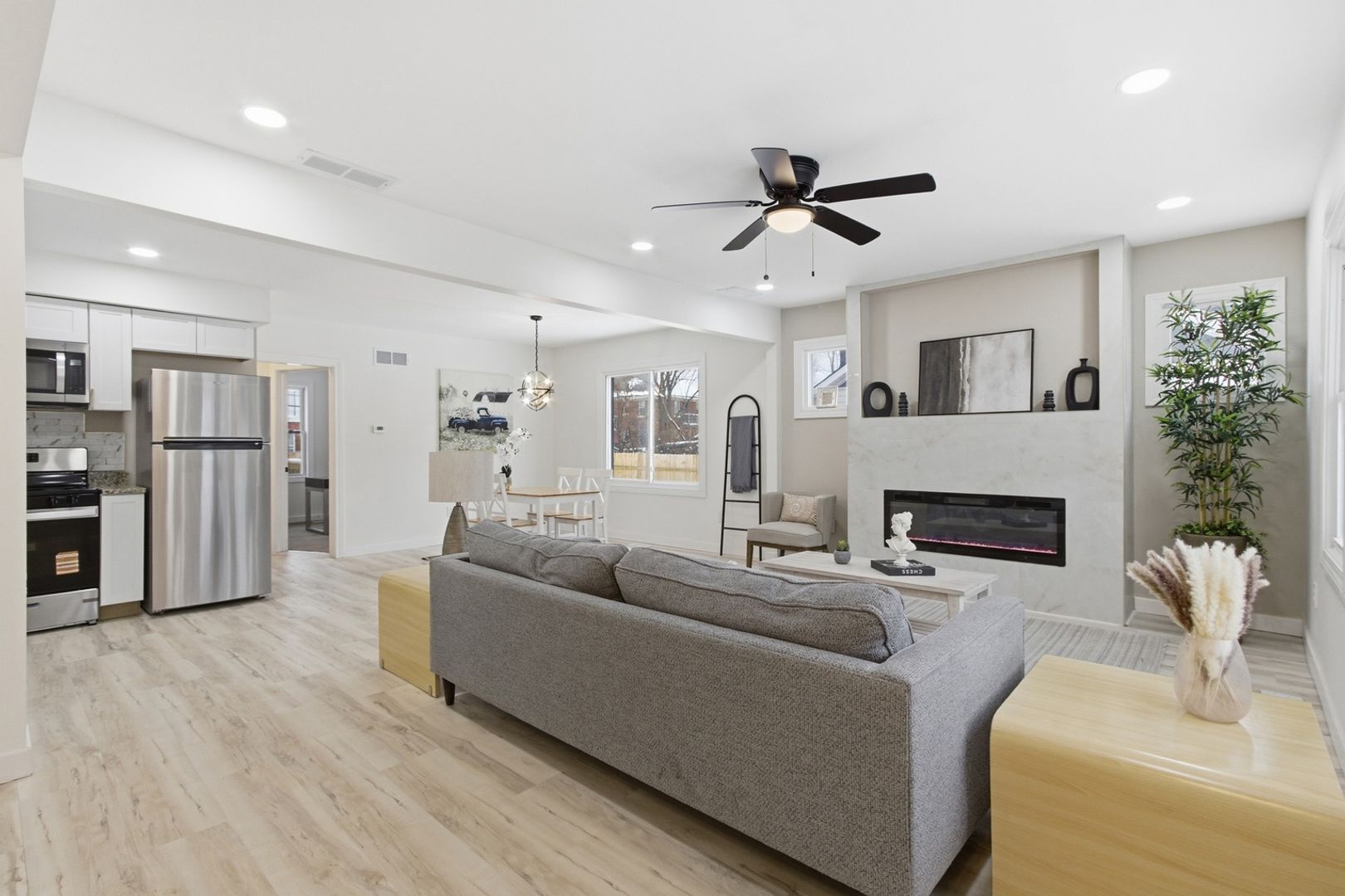 Building Photo - 12611 Stoepel St