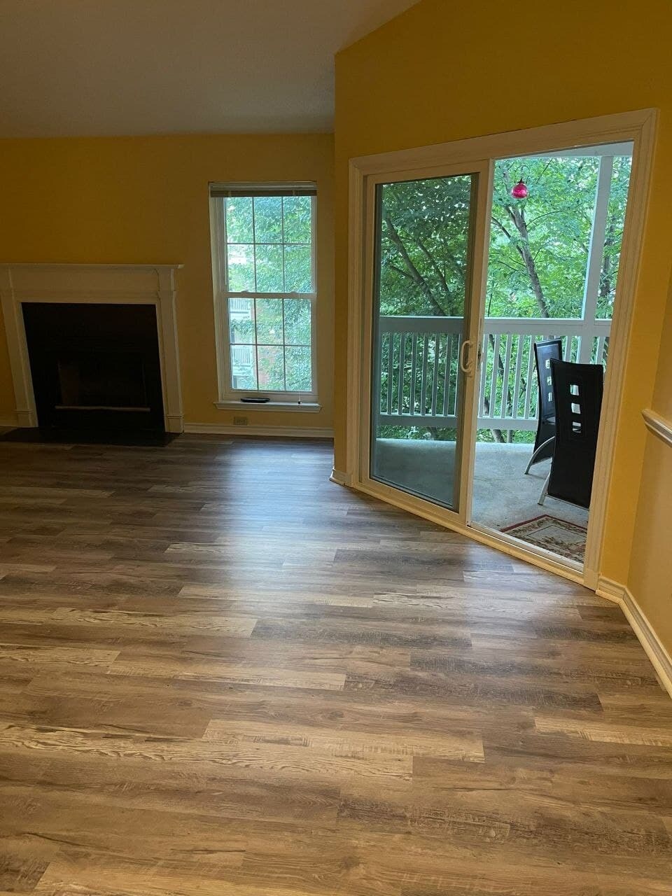 mail hall - 1527 Lincoln Way