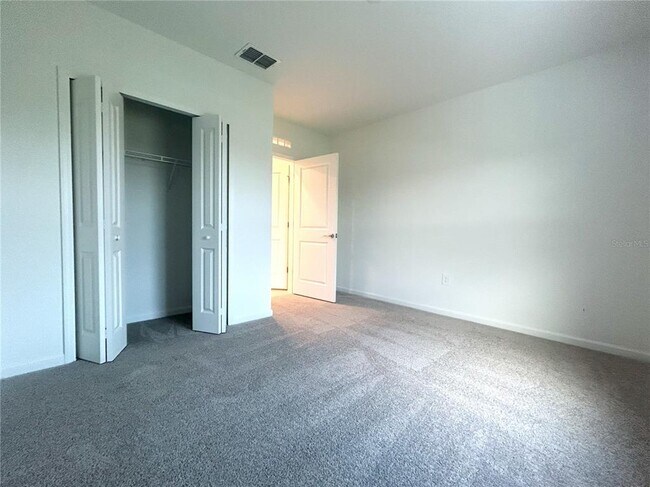 Building Photo - 5683 Ficus Aurea St