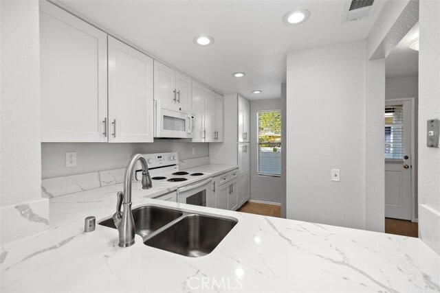 Building Photo - 63 Bentwood Ln