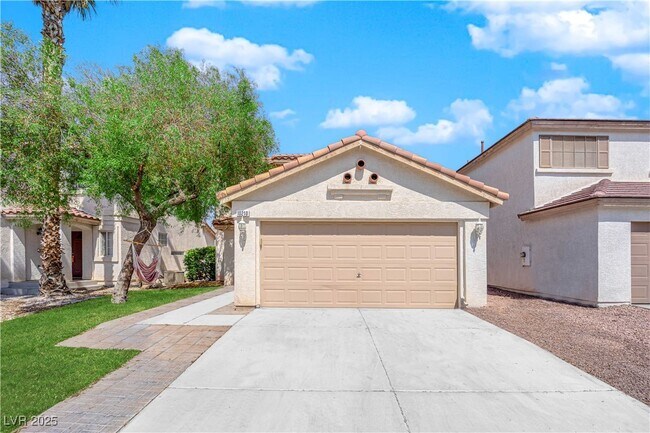 Primary Photo - 10210 Maltese Cross Ct