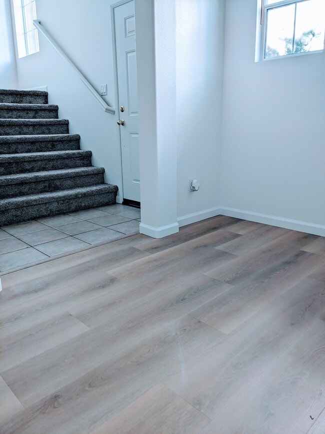 Building Photo - 3106 Via Puerta