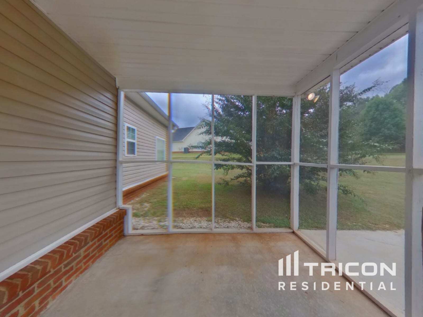 Building Photo - 175 Saddle Ln