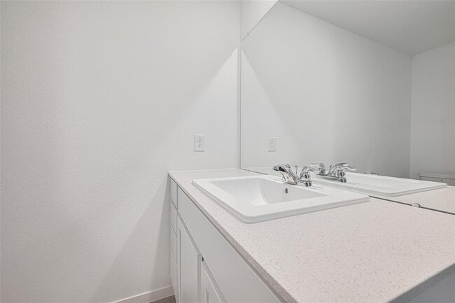 Building Photo - 239 Lisa Marie Dr
