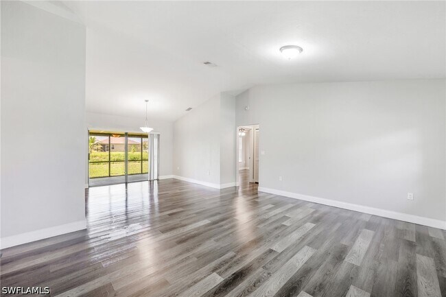 Building Photo - 19480 Poppytree Ct