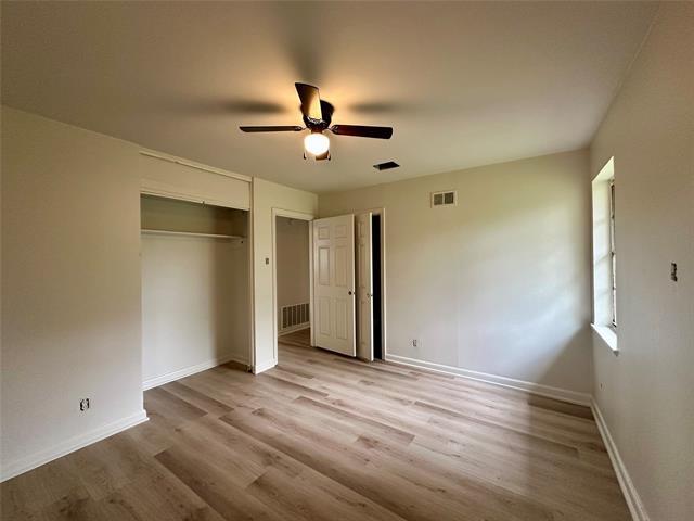 Building Photo - 1015 Pine Tree Dr