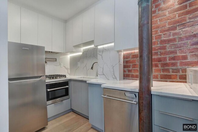 Building Photo - 1 bedroom in NEW YORK NY 10001